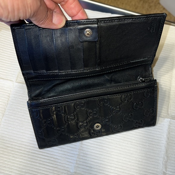 Gucci Wallet - Picture 4 of 4